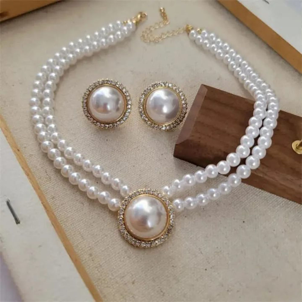 Sparkle Pearl Necklace Set