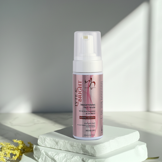Lyte & Bright Foaming Face Wash